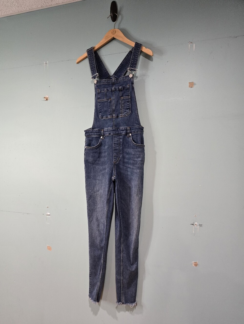 Free People Skinny Leg Denim Overalls Size 29